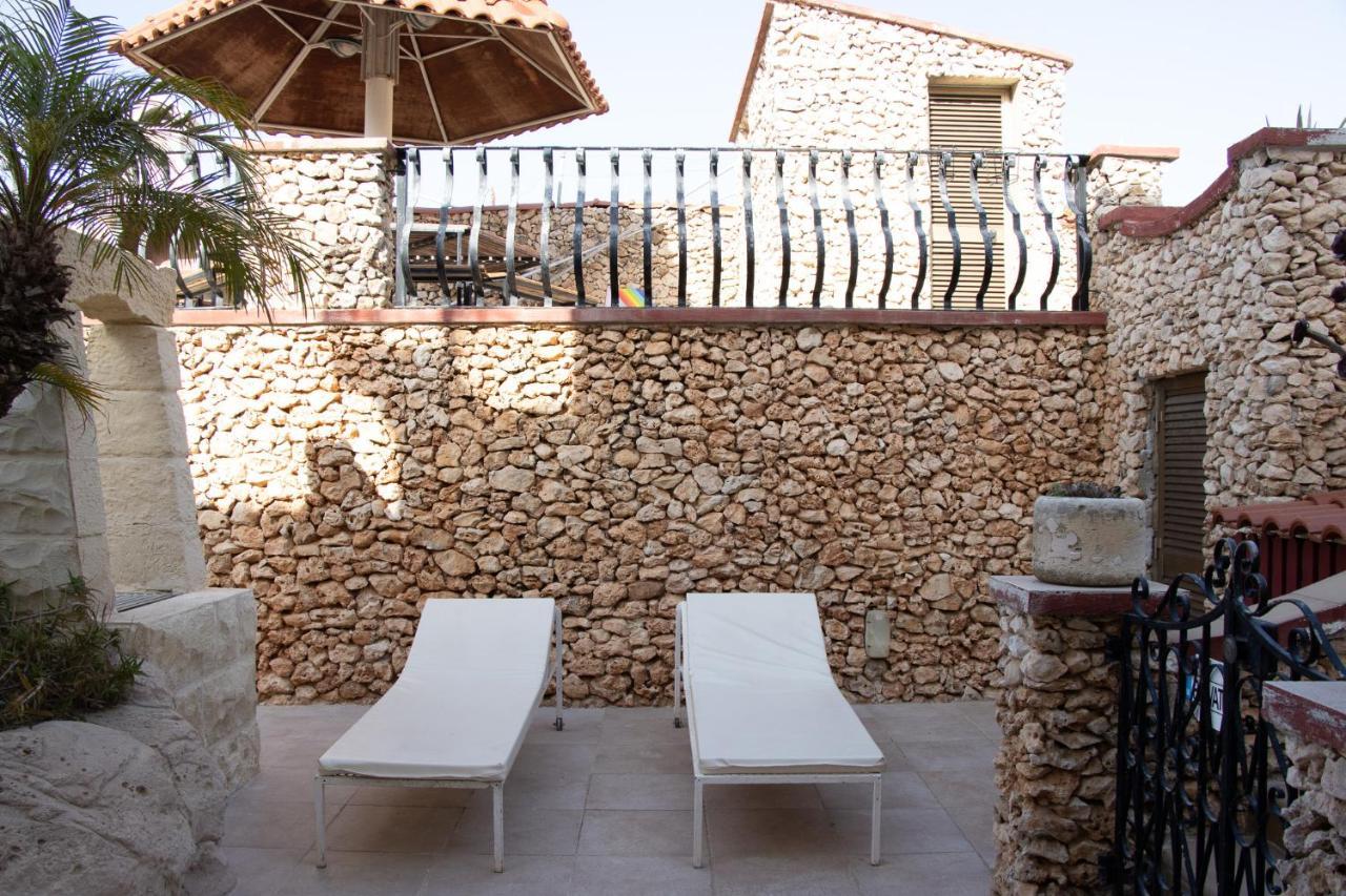 Tranquil Villa Apartments Units Mellieħa Eksteriør bilde