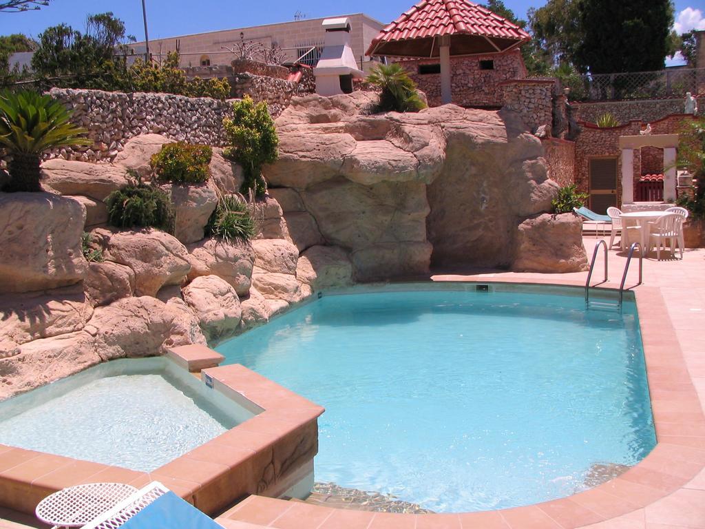 Tranquil Villa Apartments Units Mellieħa Eksteriør bilde