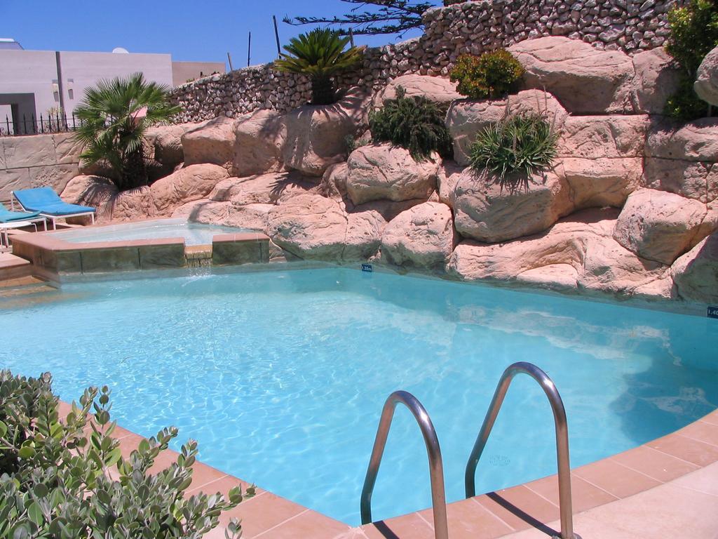 Tranquil Villa Apartments Units Mellieħa Eksteriør bilde